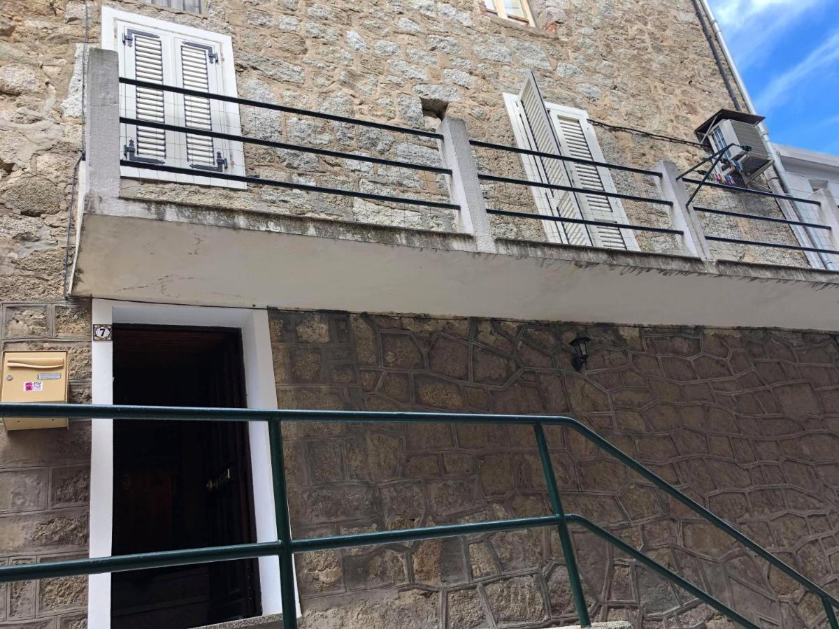Coquet T2 Au Coeur Du Village Sartène Exterior foto